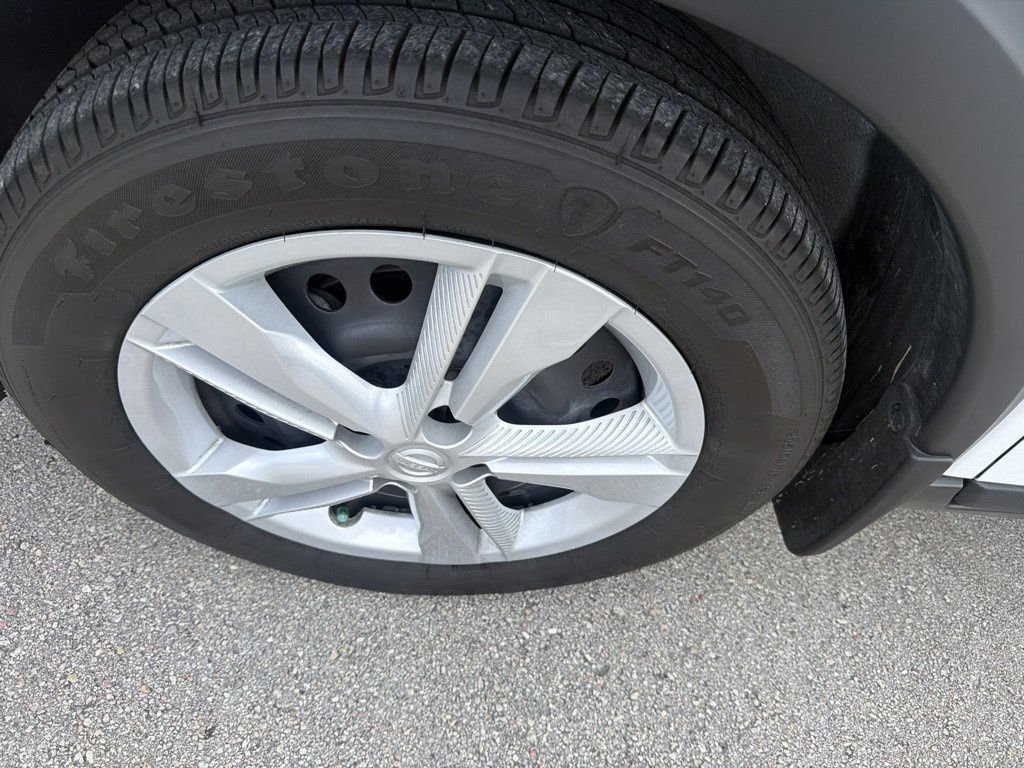 Used 2024 White Nissan S image 10