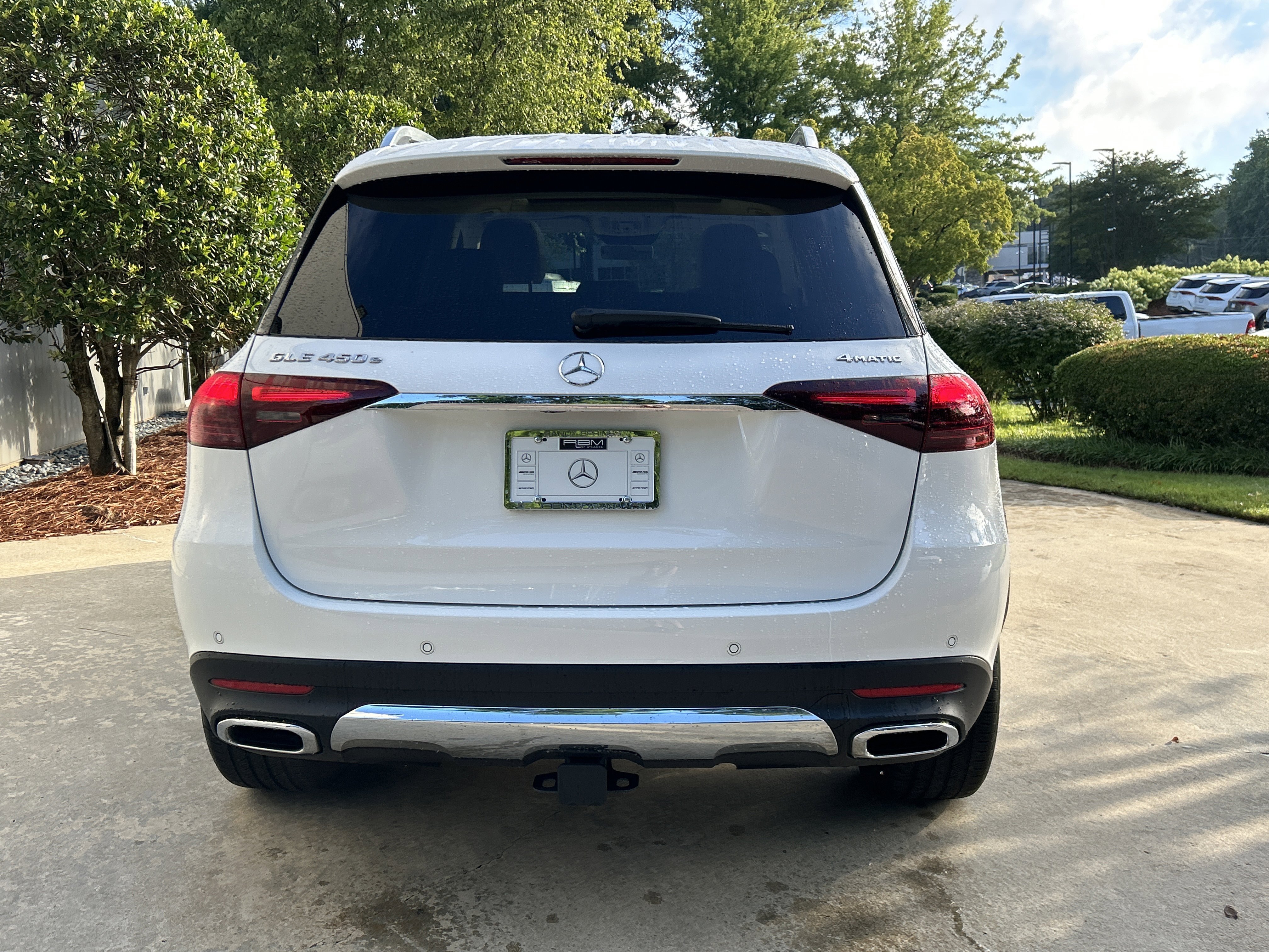 Certified Used 2025 Polar White Mercedes-Benz GLE 450e 4MATIC® SUV image 18