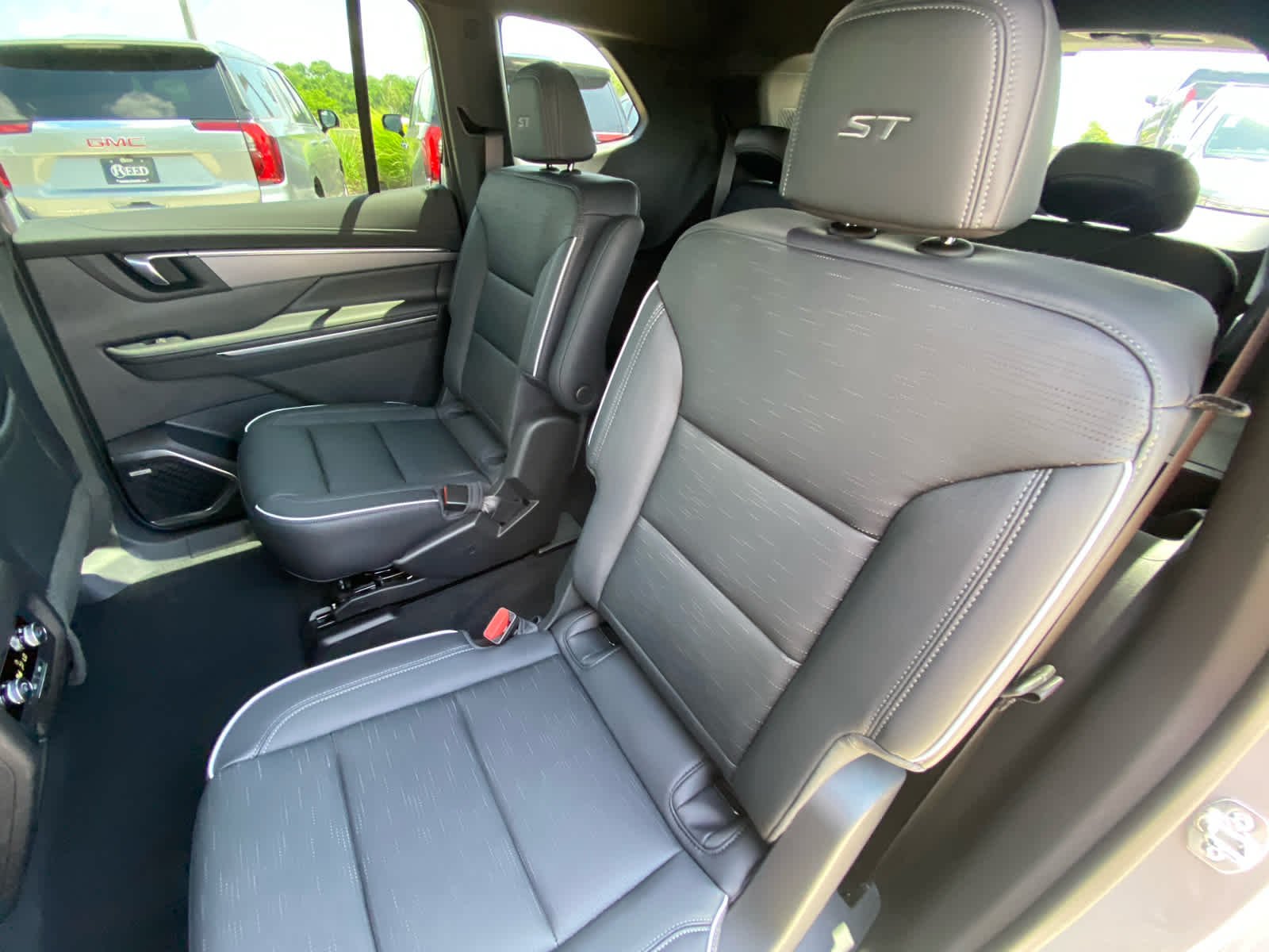 2026 Buick Enclave Sport Touring - Photo 21