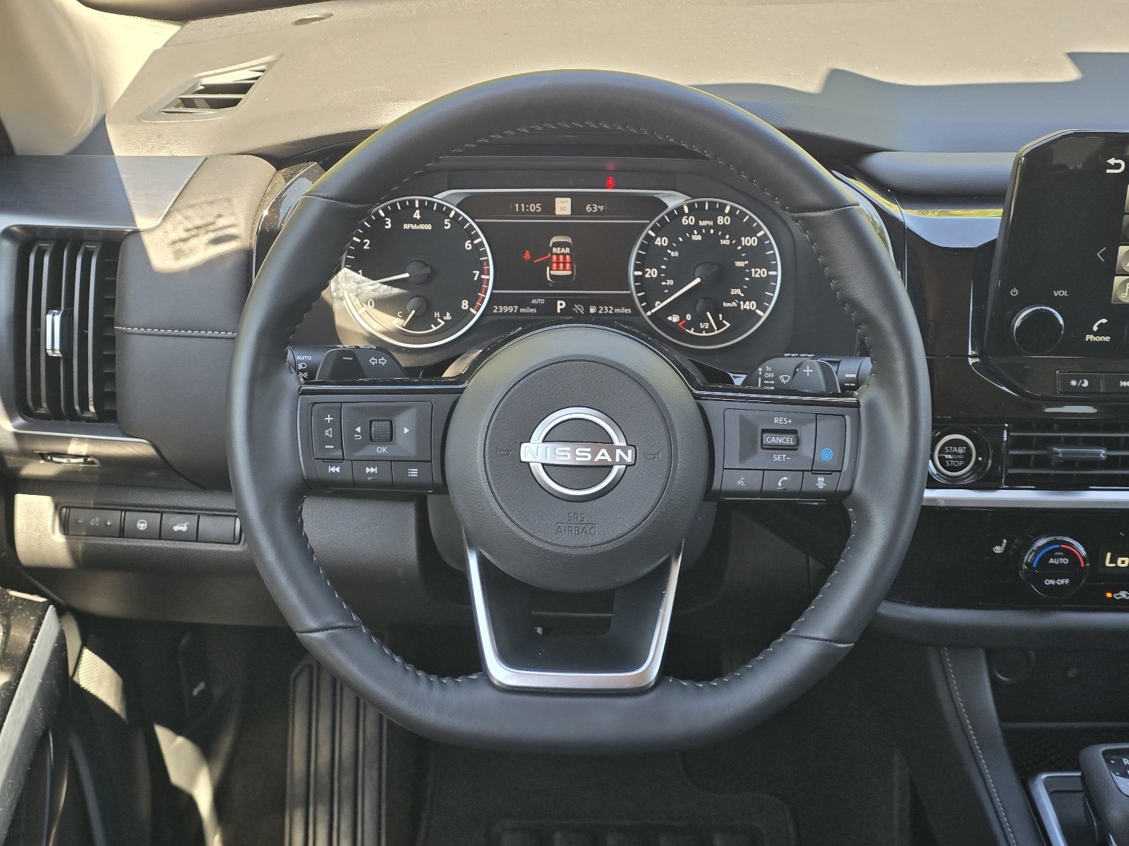 2024 Nissan Pathfinder SL - Photo 14