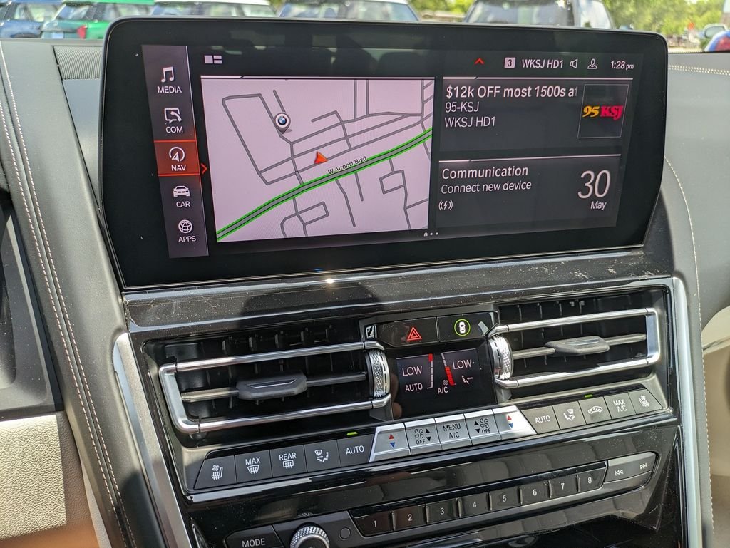 2026 BMW 8 Series 840i - Photo 18
