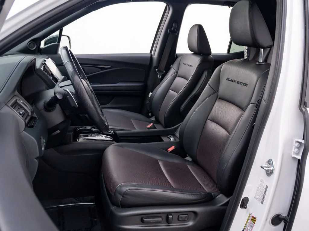 Certified Used 2023 White Honda Black Edition image 16