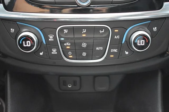 Used 2018 Black Chevrolet Premier image 35