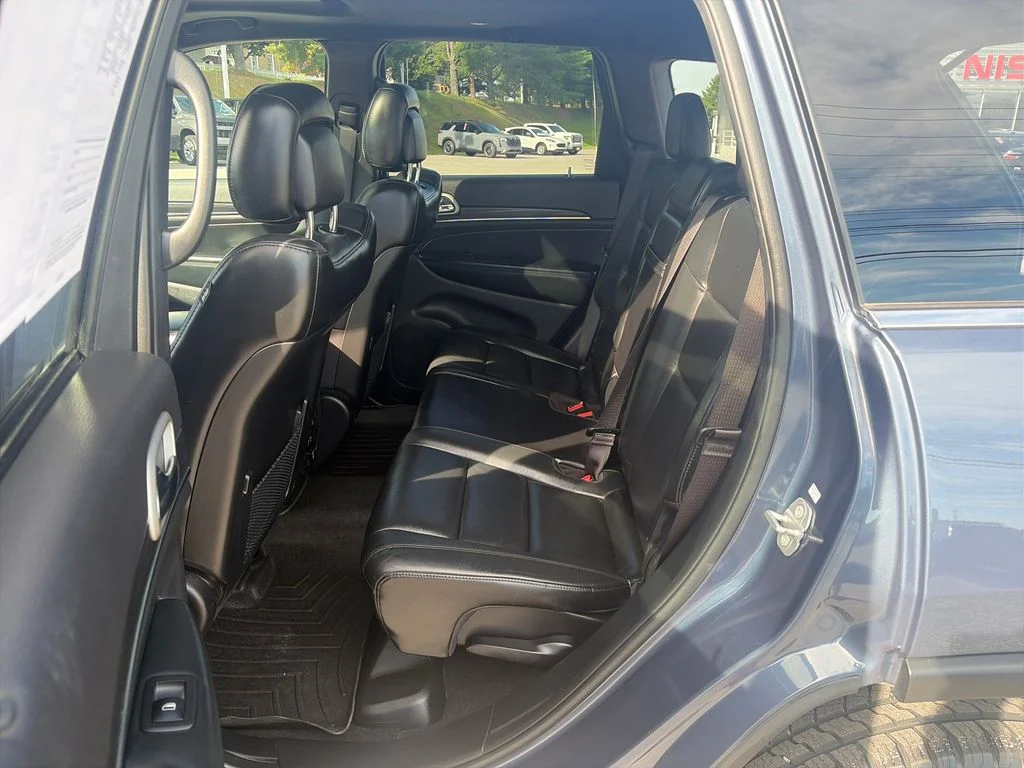 Used 2021 Blue Jeep Limited image 26