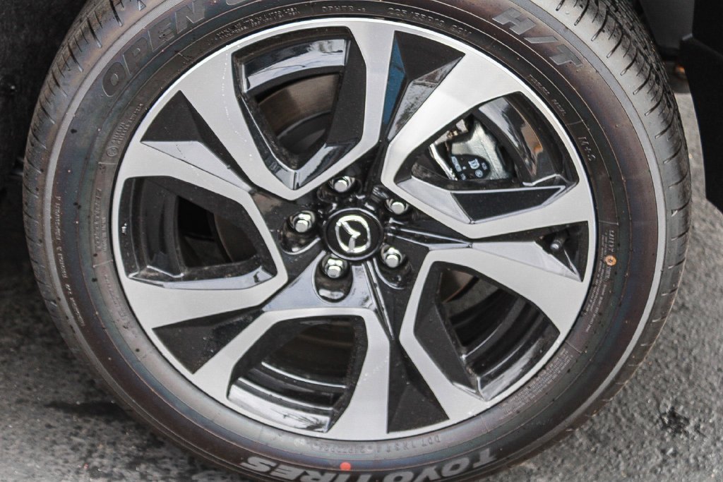 New 2026 Machine Gray Metallic Mazda 2.5 S Preferred AWD image 11