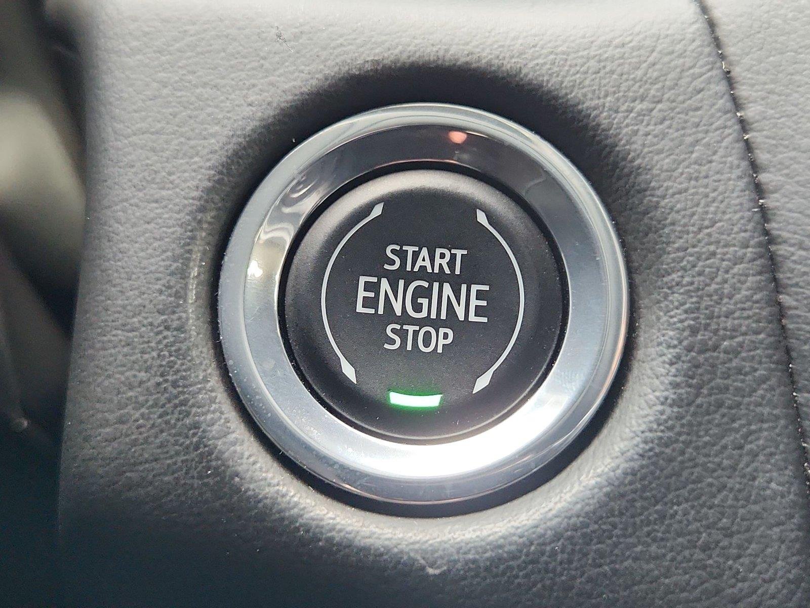 Used 2023 Summit White Chevrolet Z71 image 17