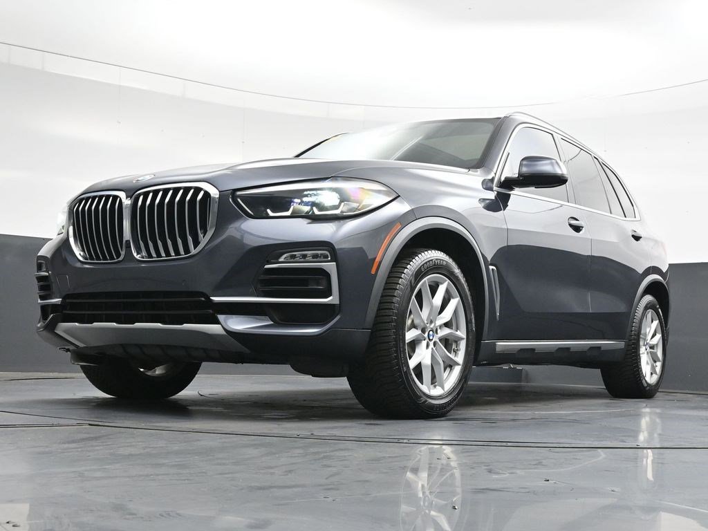 Used 2020 Arctic Gray Metallic BMW xDrive40i image 37