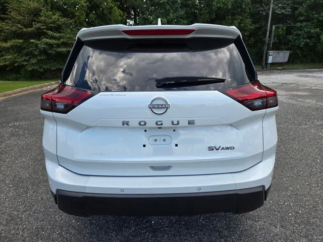 Used 2024 White Nissan SV image 7