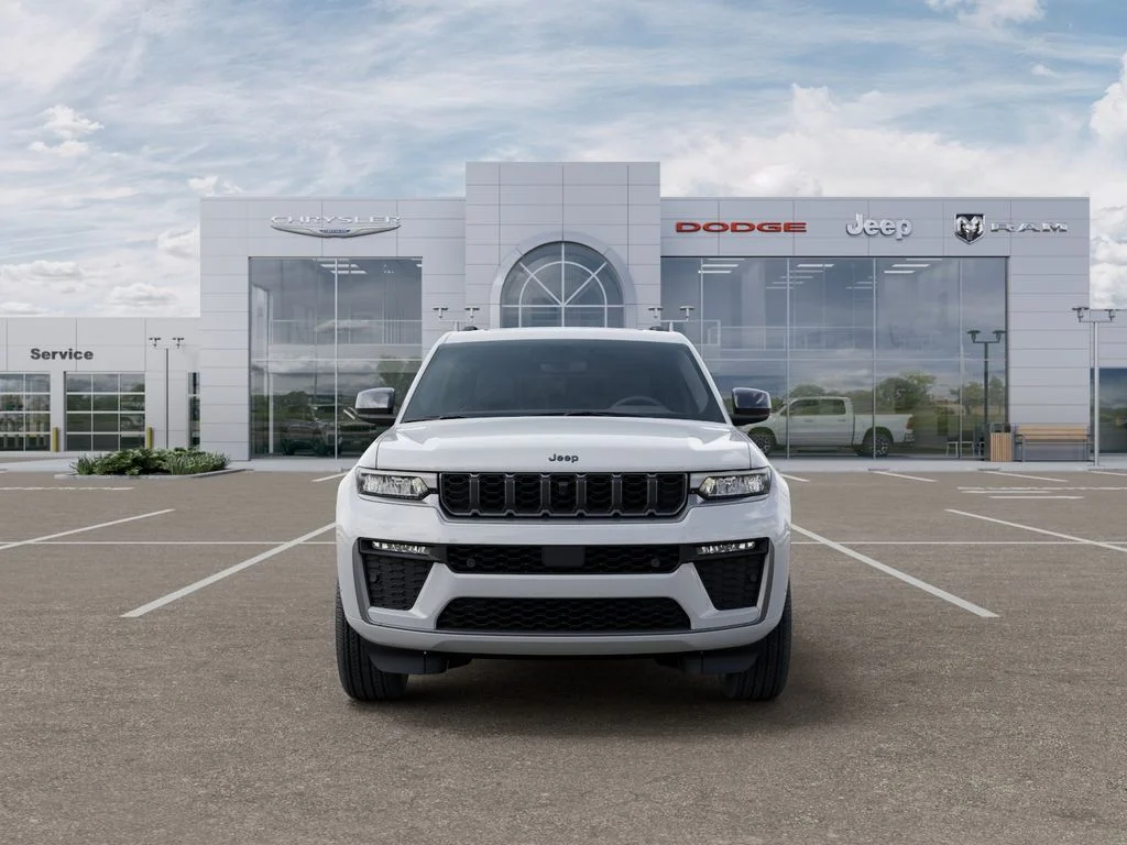 New 2026 Bright White Clear-Coat Exterior Paint Jeep Limited Reserve image 6