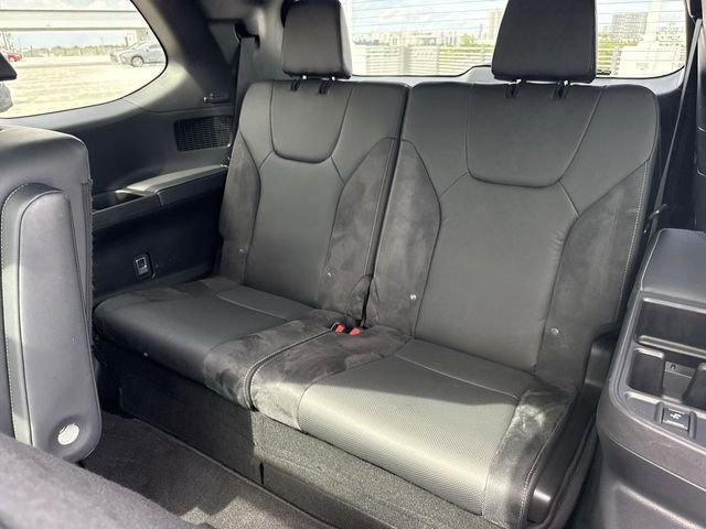 Certified Used 2024 Silver Lexus 350 Luxury image 24