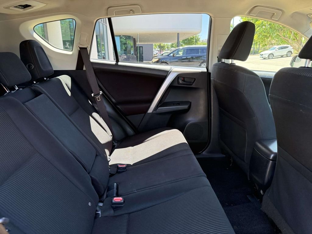 Used 2018 Blue Toyota LE image 15