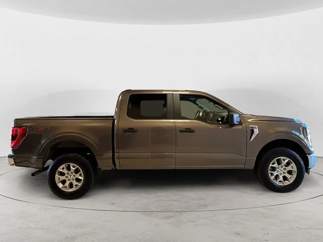 Used 2023 Gray Ford XLT image 7