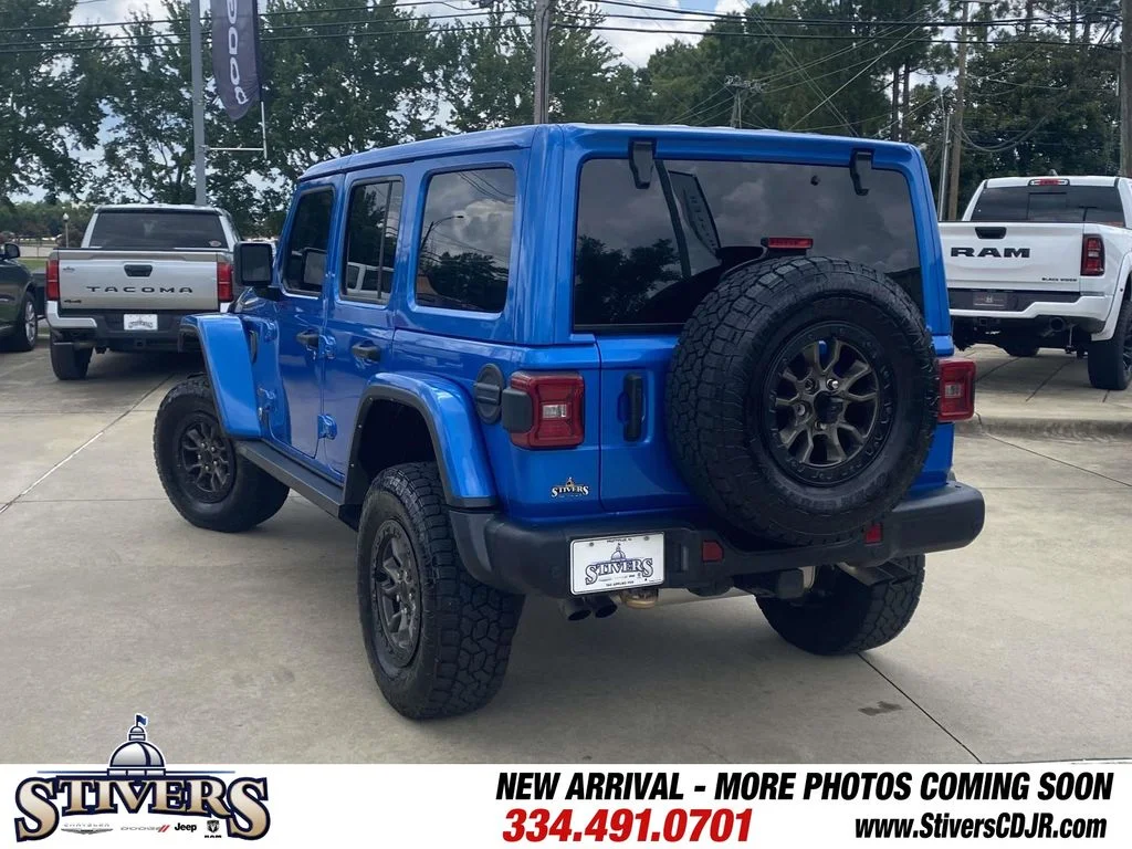 Used 2022 Blue Jeep Unlimited Rubicon 392 image 40