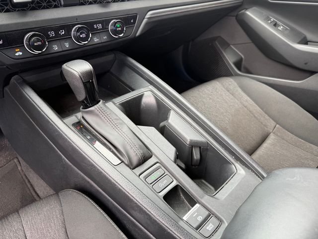 Used 2023  Honda EX image 14