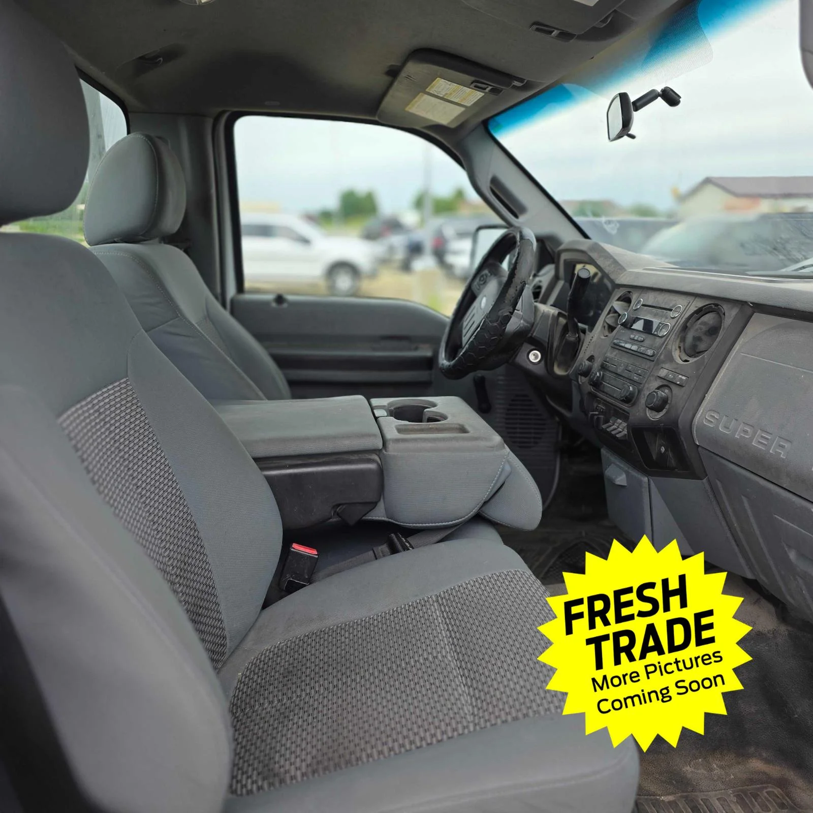Used 2015 Oxford White FORD  image 11