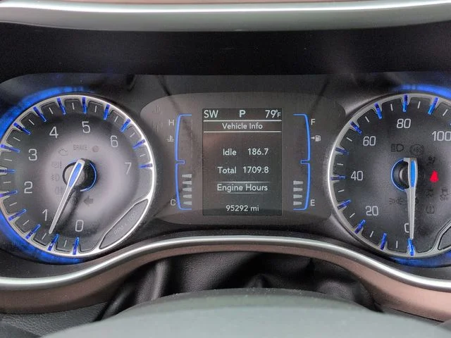 Used 2024 White Chrysler LX image 14