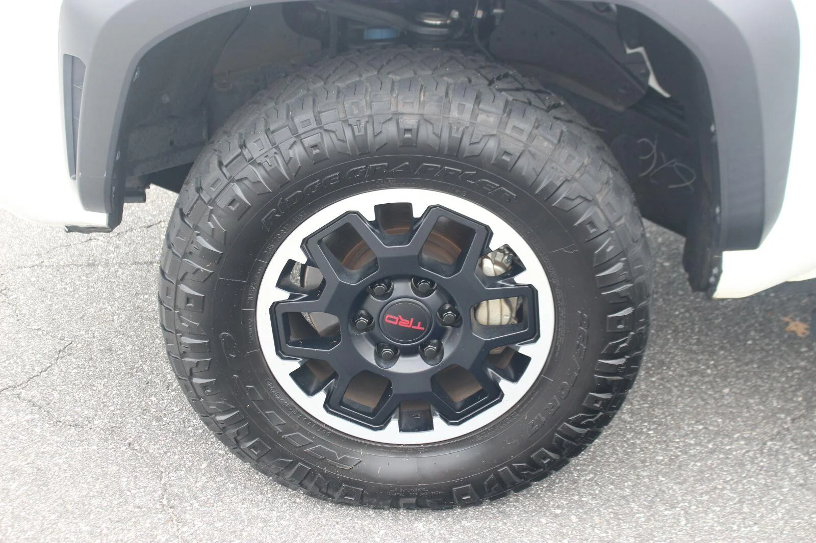 Used 2024 White Toyota SR5 image 45