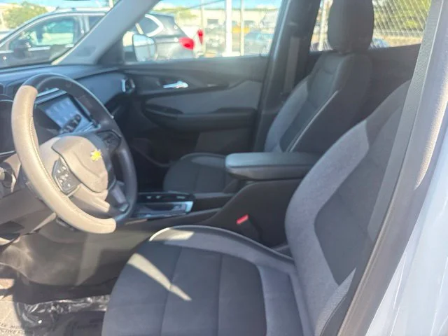 Used 2023 White Chevrolet LT image 13
