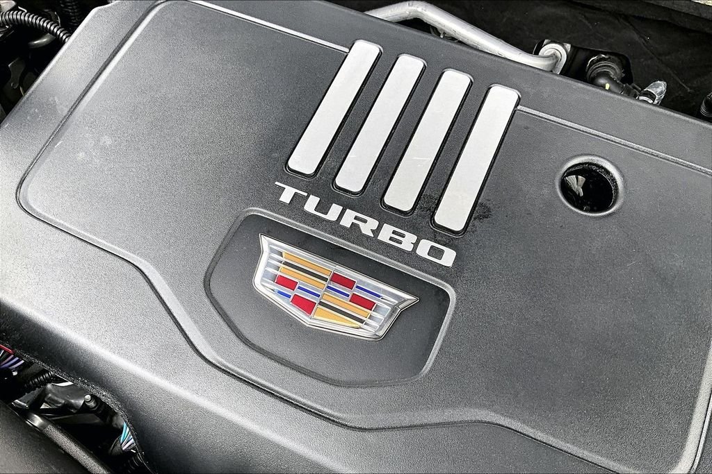 Used 2025 Silver Cadillac Premium Luxury image 34