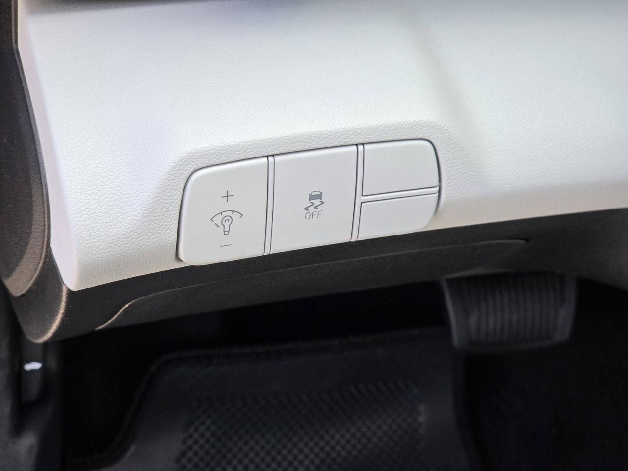 New 2026 Ecotronic Gray Hyundai Limited image 16