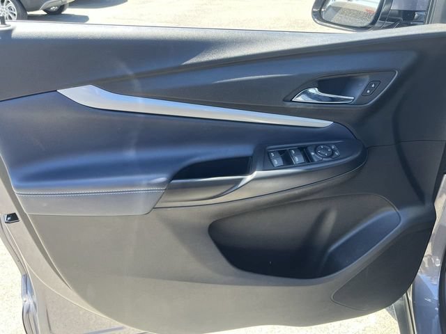 Used 2023 Gray Ghost Metallic Chevrolet Premier image 19