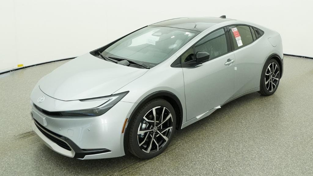 New 2026 Cutting Edge Toyota XSE Premium image 19