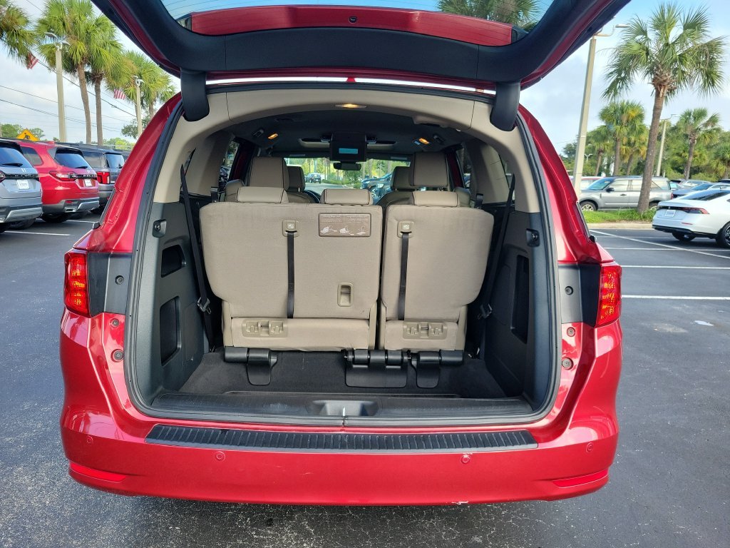 2024 Honda Odyssey Elite - Photo 12