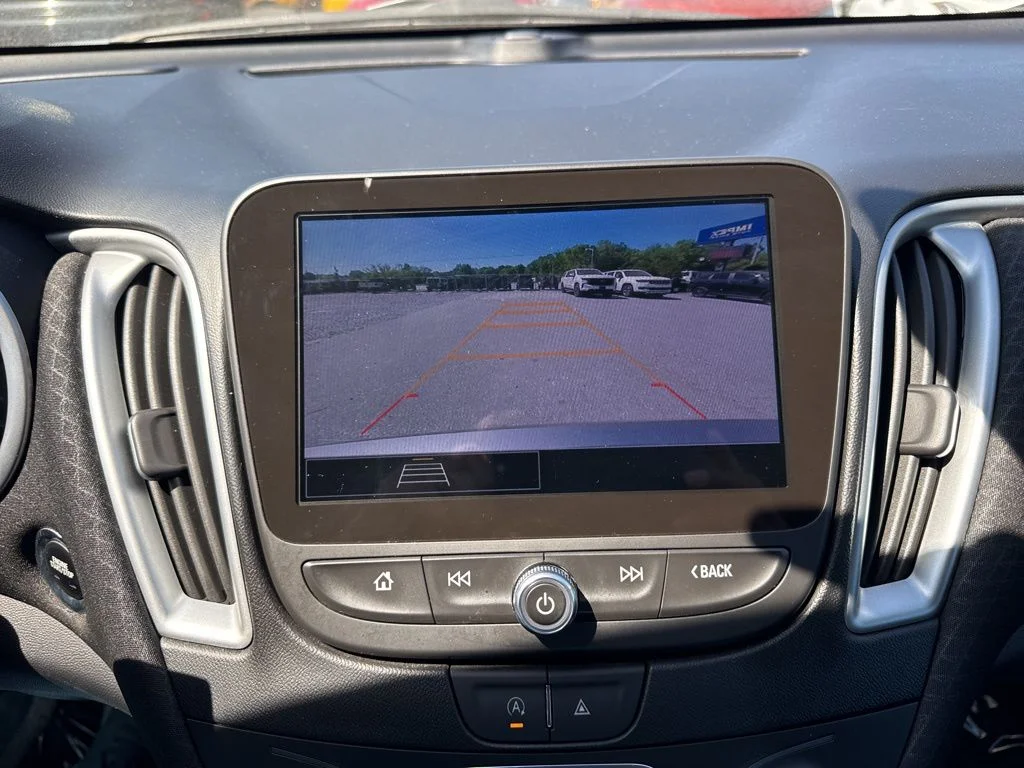 Used 2024 Gray Chevrolet LT image 19