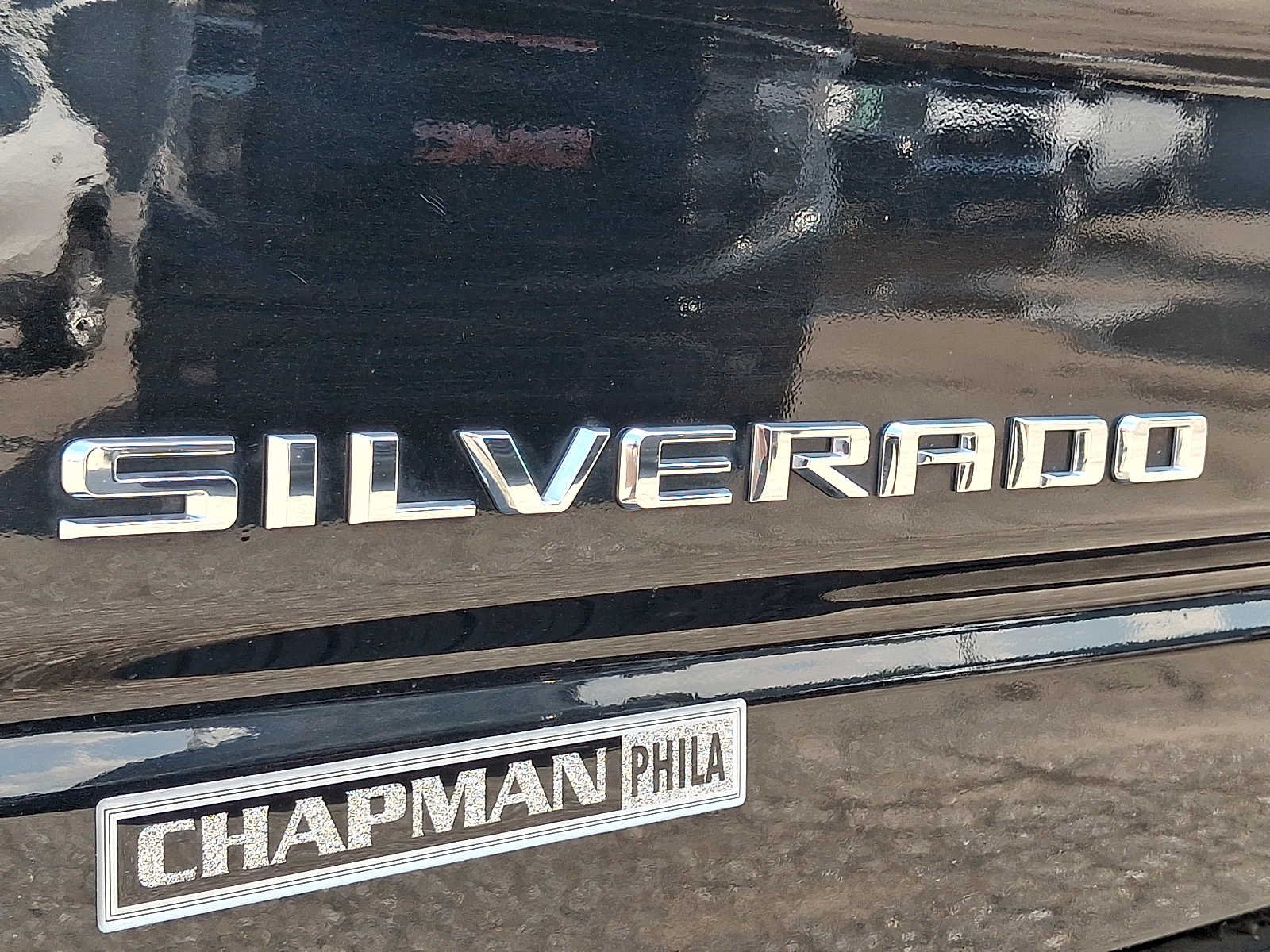 Used 2021 MOSAIC BLACK METALLIC Chevrolet RST image 28