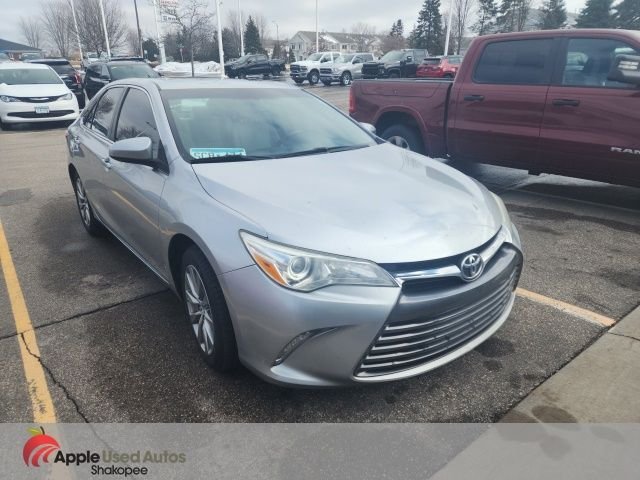 2016 Toyota Camry XLE