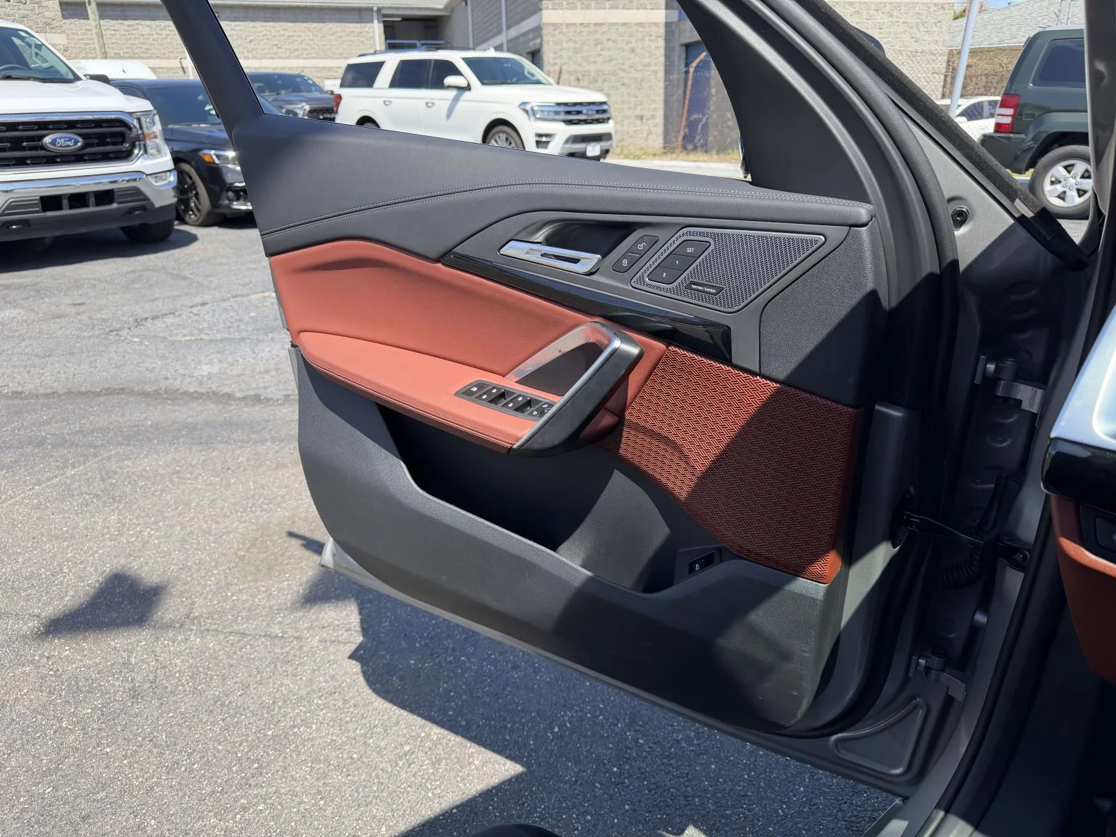 2026 BMW X1 M35i - Photo 24