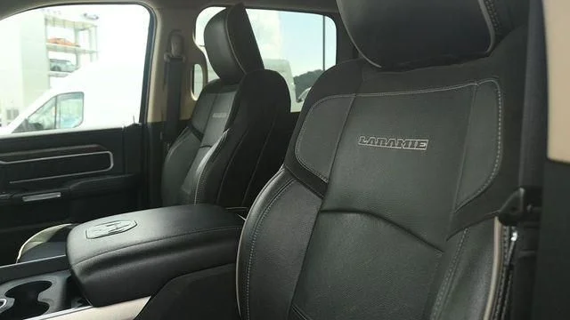 Certified Used 2019 Diamond Black Ram Laramie image 20