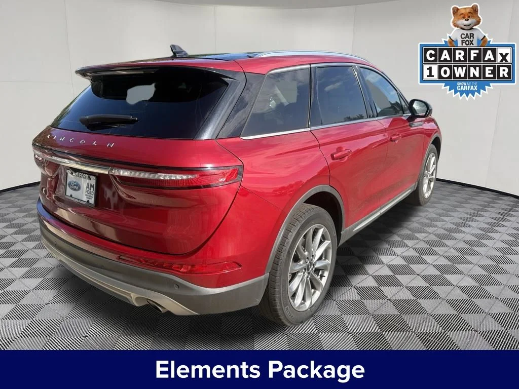 Used 2022 Red Lincoln Standard image 5