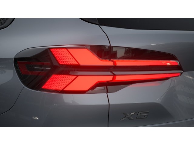 New 2026 0C4P Brooklyn Grey Metallic BMW xDrive40i image 8
