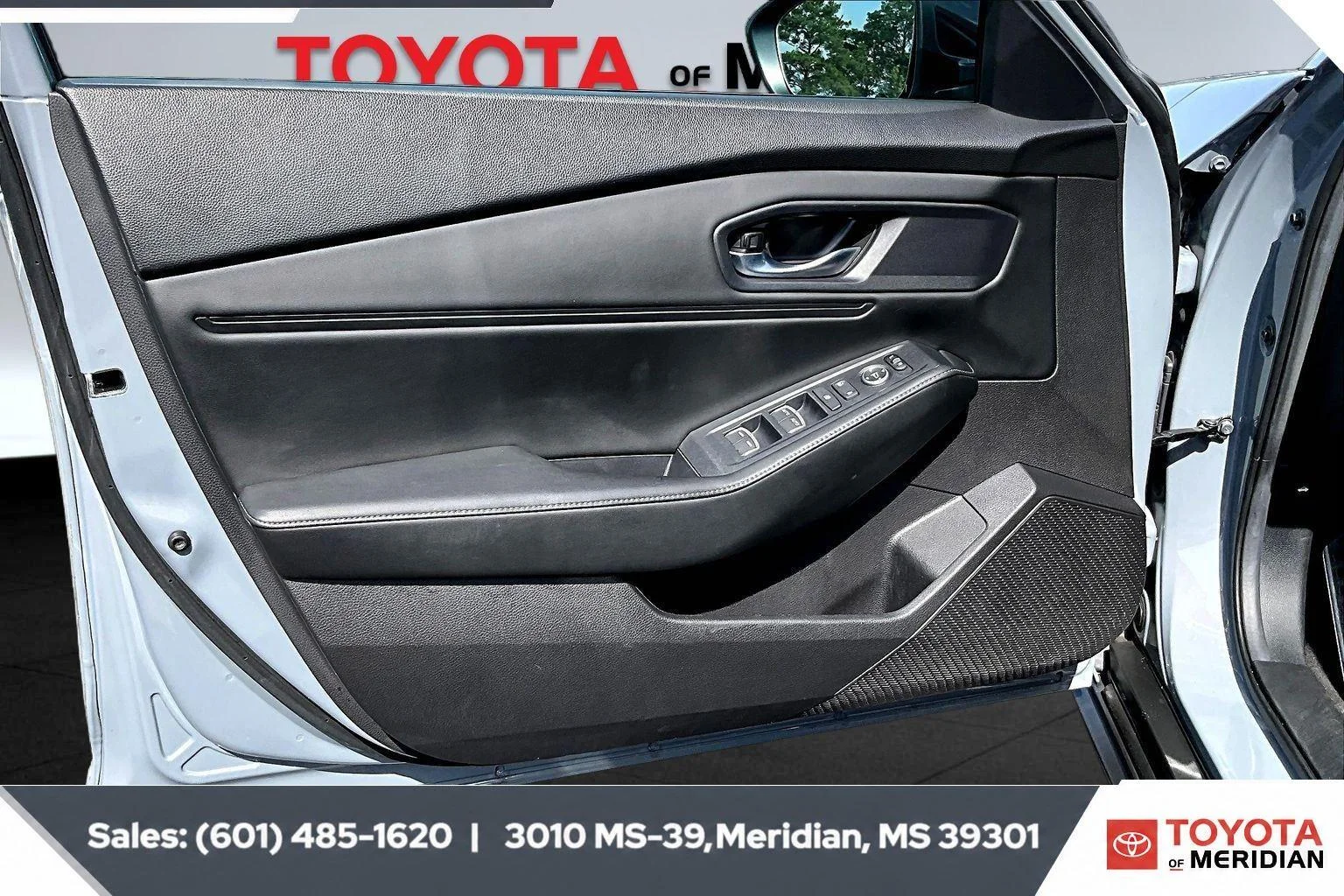 Used 2025 Urban Gray Pearl Honda Sport image 17