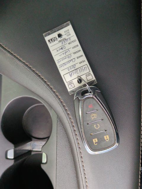 Used 2022 Black Chevrolet 1LT image 30