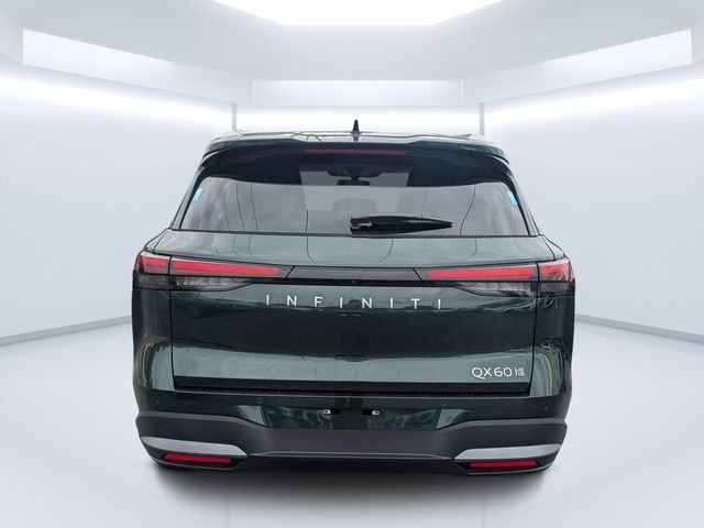New 2027 DEEP EMERALD INFINITI Luxe AWD image 4