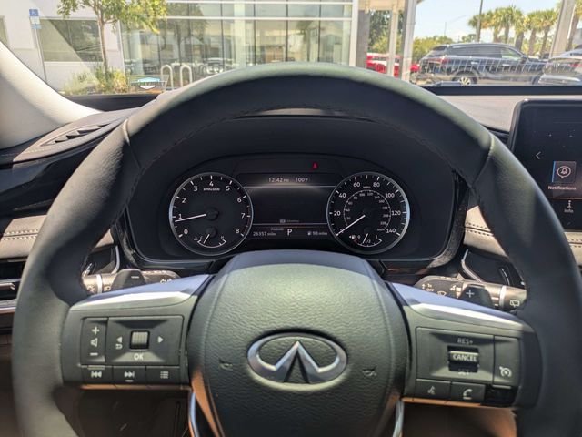 Used 2023 Black INFINITI PURE image 29