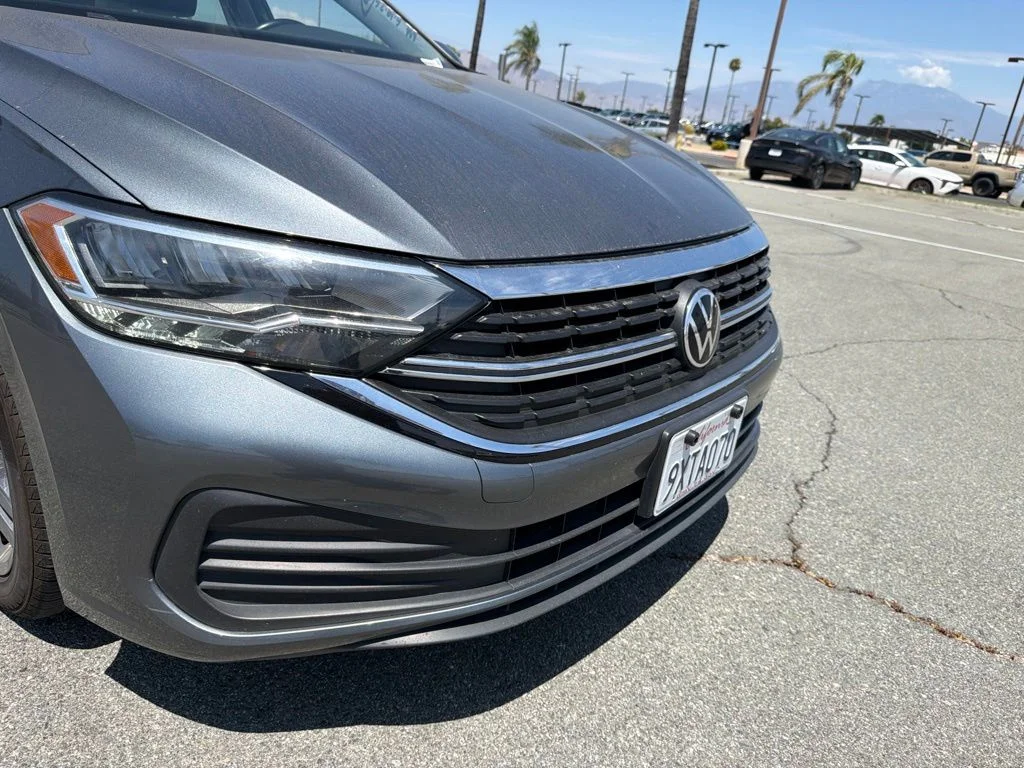 Used 2024 Gray Volkswagen 1.5T SE image 10