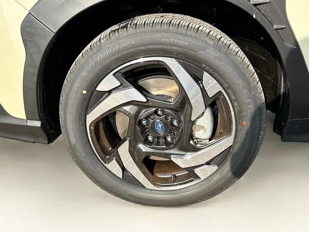 New 2026 SAND DUNE PEARL Subaru Limited Hybrid image 40
