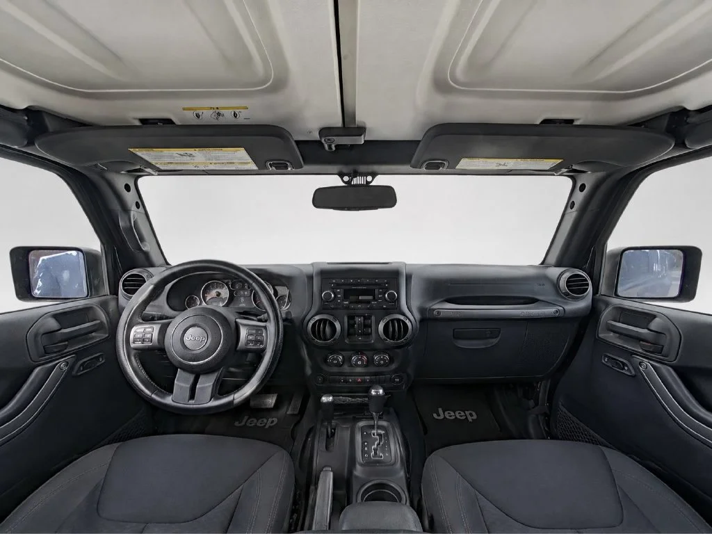 Used 2017 Black Jeep Unlimited Sport image 12