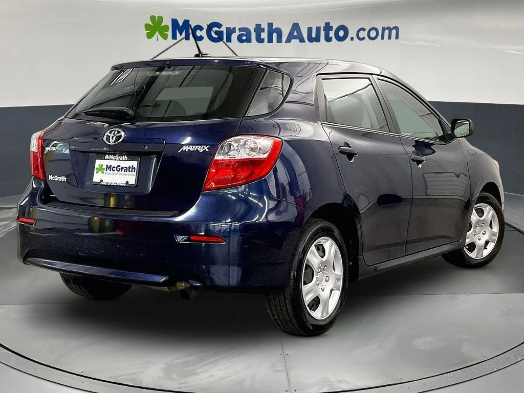 Used 2009 Black Toyota Base image 16