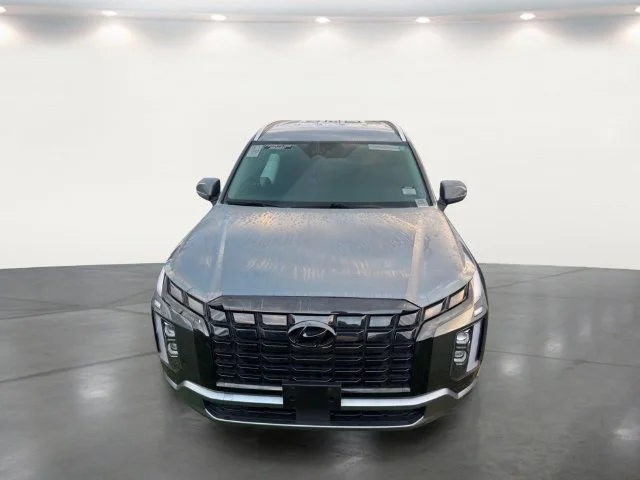 Used 2024 Gray Hyundai SEL image 7