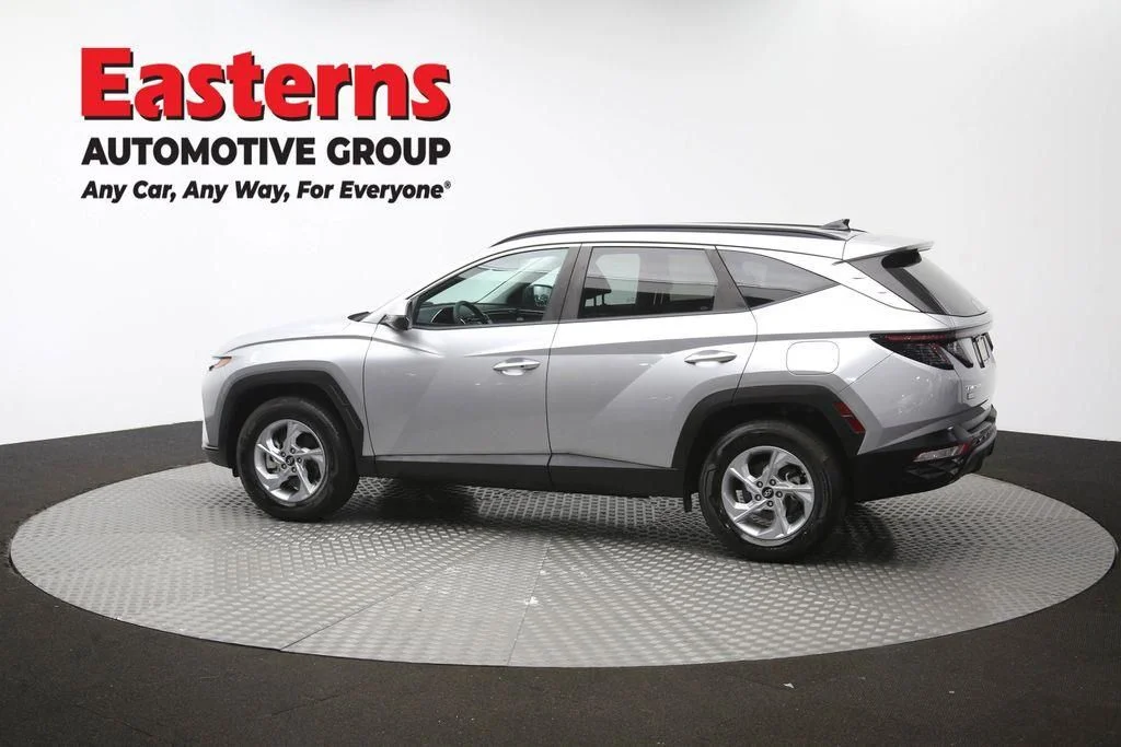 Used 2022 Silver Hyundai SEL image 58