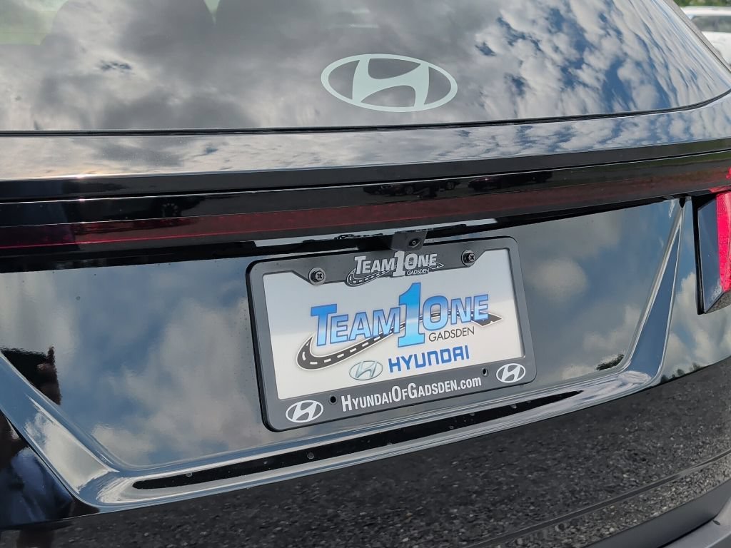 New 2026 Phantom Black Hyundai SEL Plus image 15