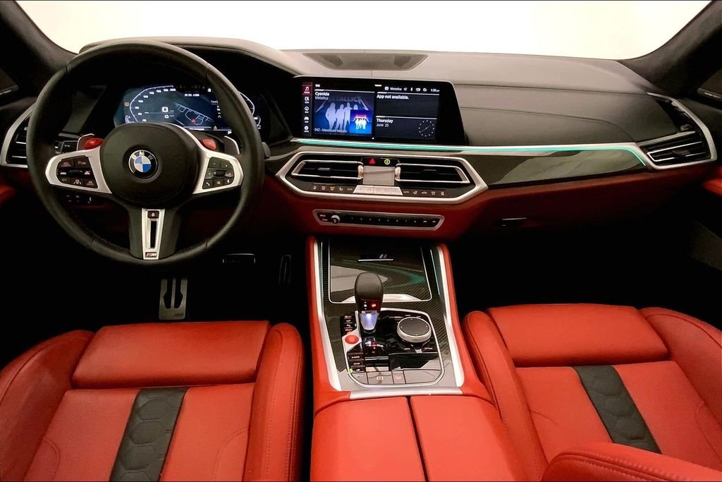 Used 2022 Alpine White BMW  image 16