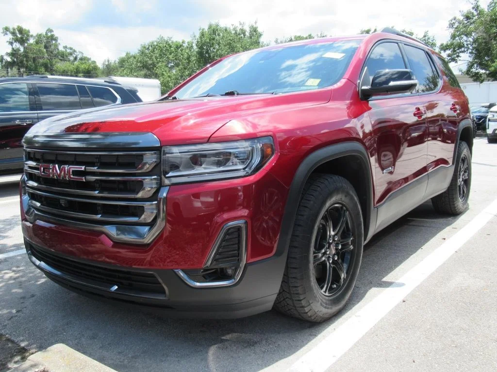 Used 2023 Red GMC AT4 image 2