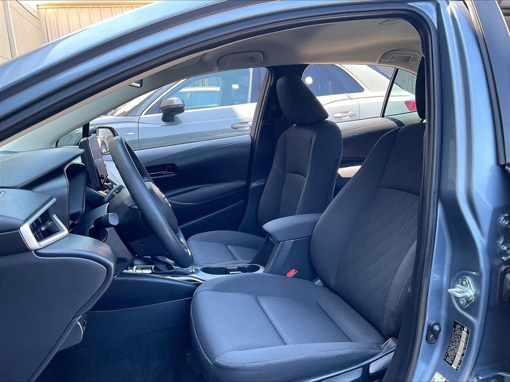 Certified Used 2025 Blue Toyota LE image 10
