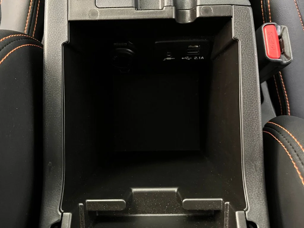 Used 2019 Gray Subaru 2.0i Limited image 25