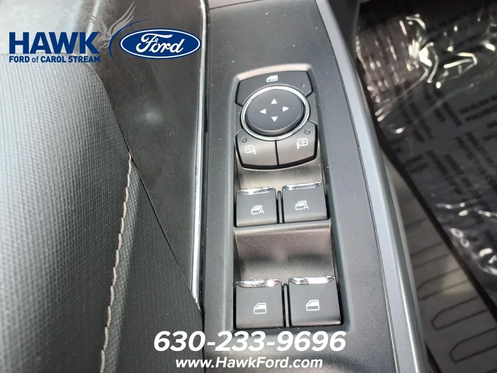 Certified Used 2025 Gray Metallic Ford XLT image 16